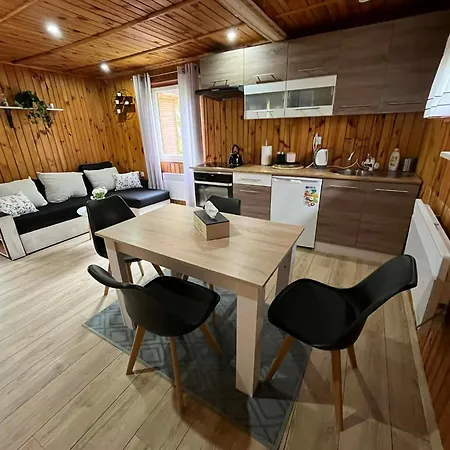 Ferienhaus W Srodku Lasu Z Balia