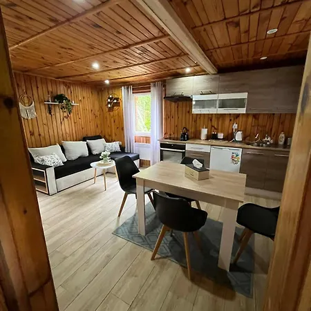 W Srodku Lasu Z Balia Ferienhaus